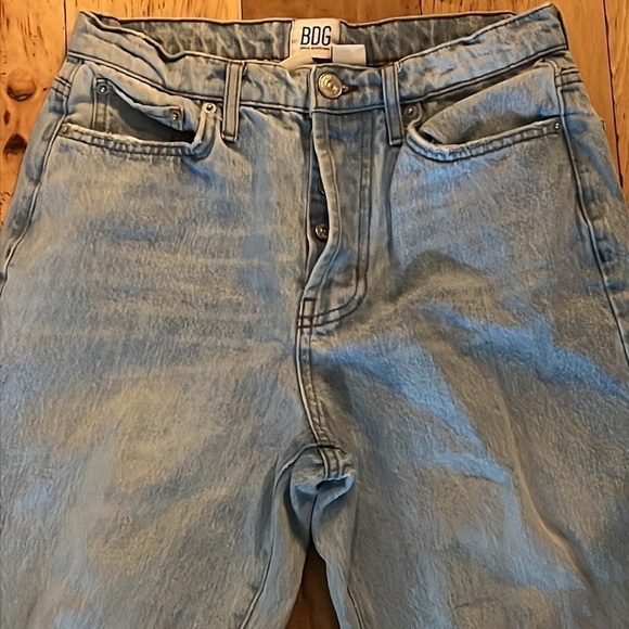 BDG Urban Outfitters slim straight high rise button fly ripped distressed jeans - Picture 2 of 7